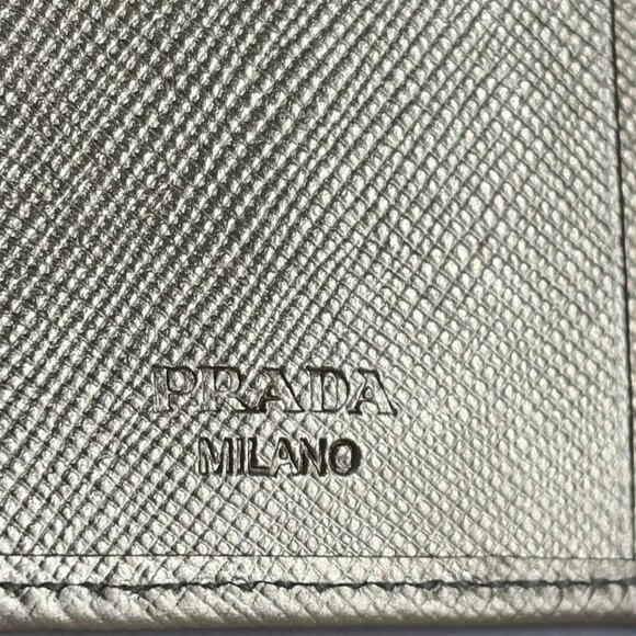 PRADA - Gold Leather Key Case 191-081825 - Picture 5 of 5